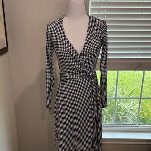 Banana Republic Women's Elephant Print Long Sleeve Wrap Dress Size XS